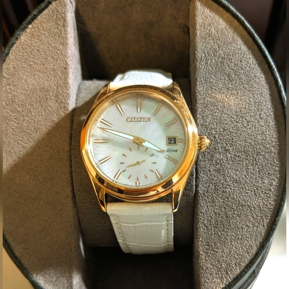 Citizen eco drive  New - Picture 1 of 6